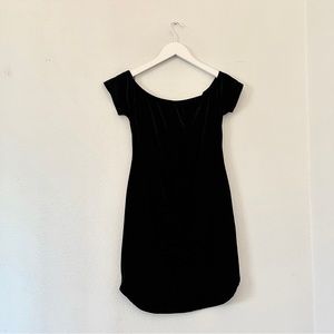 Vintage 90’s black velvet cold shoulder dress mini